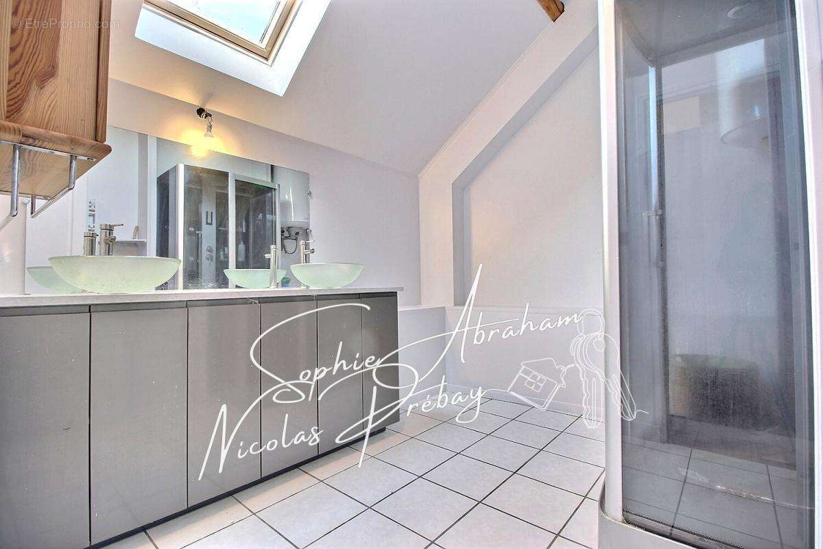 Maison à ANGERVILLE