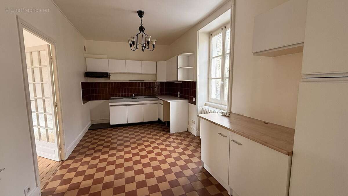 Maison à CEYRAT