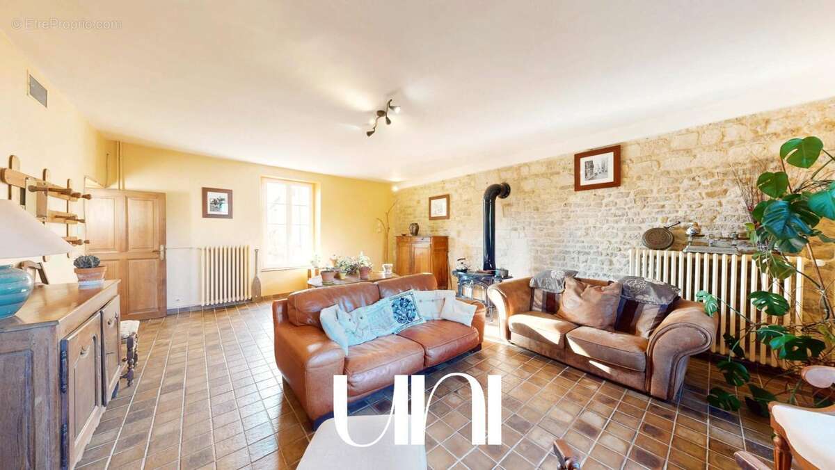 Maison à BRETTEVILLE-L'ORGUEILLEUSE