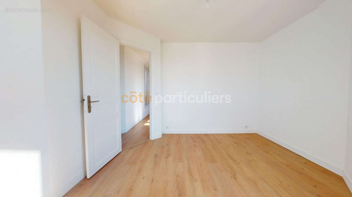 Appartement à PUTEAUX