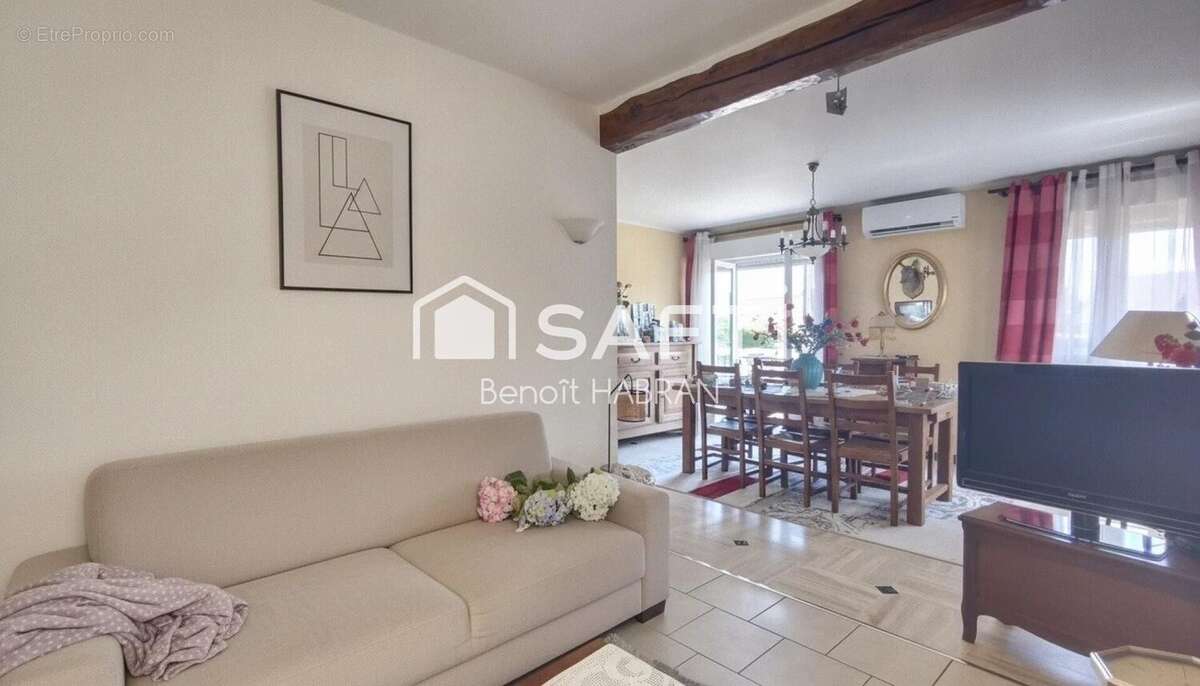 Maison 175 m² à Follainville-Dennemont  - photo 2