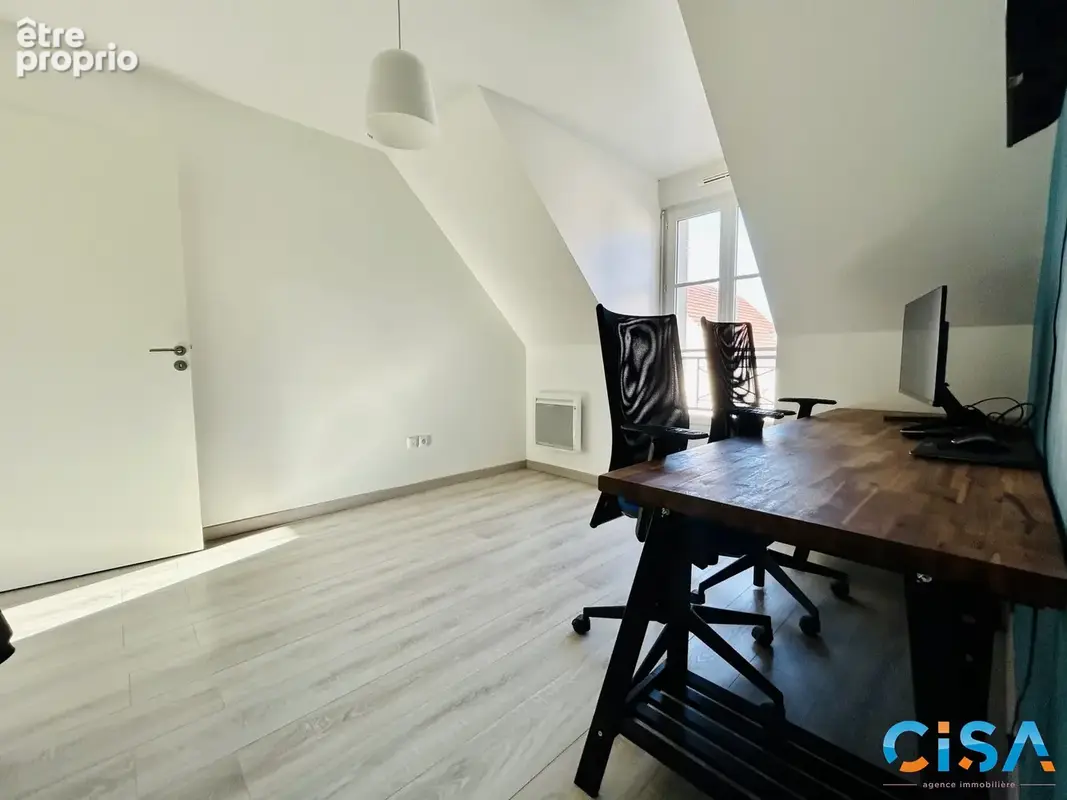 Maison 7 pièces 144 m² à vendre à Neuilly-En-Thelle (60530) - photo 7