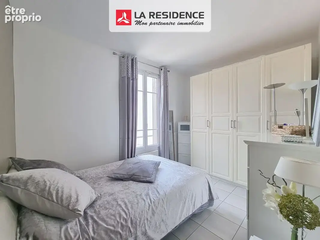 Maison 91 m² à Stains  - photo 6