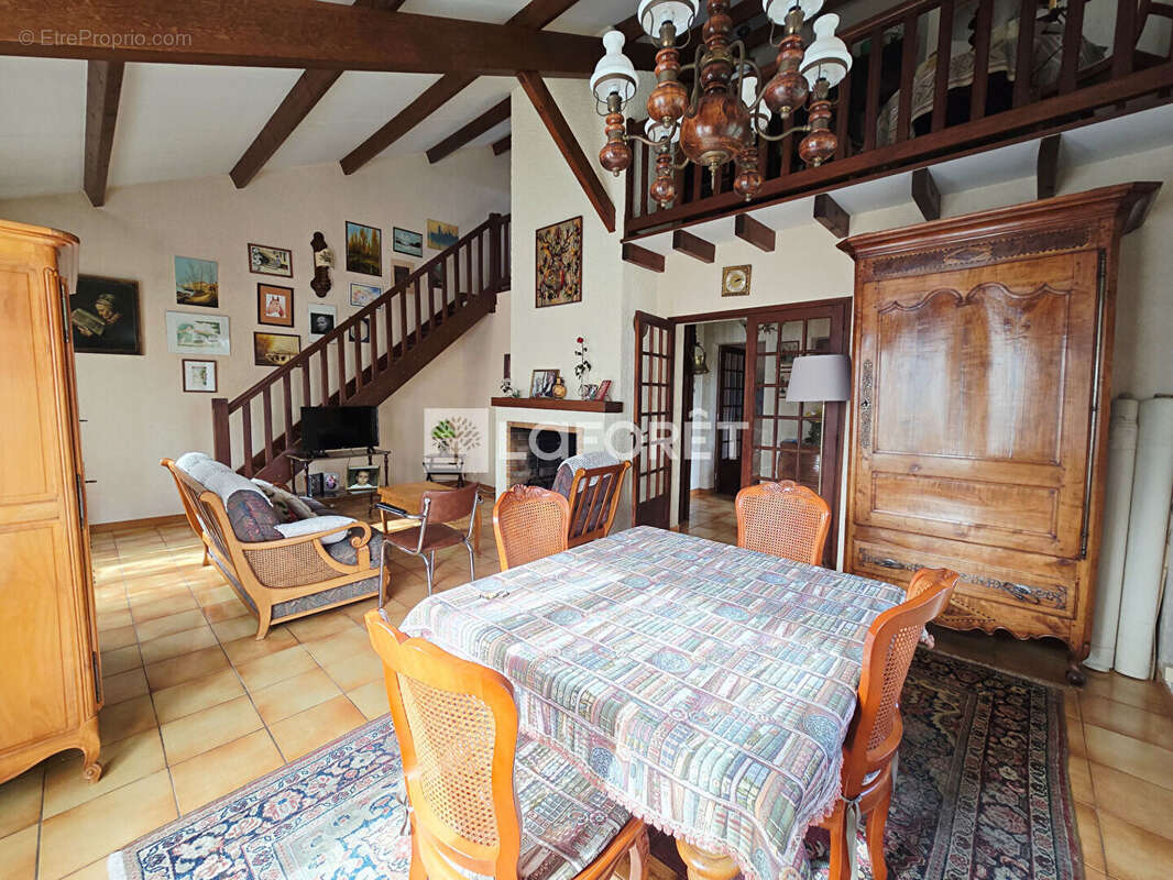 Maison à MERIGNAC