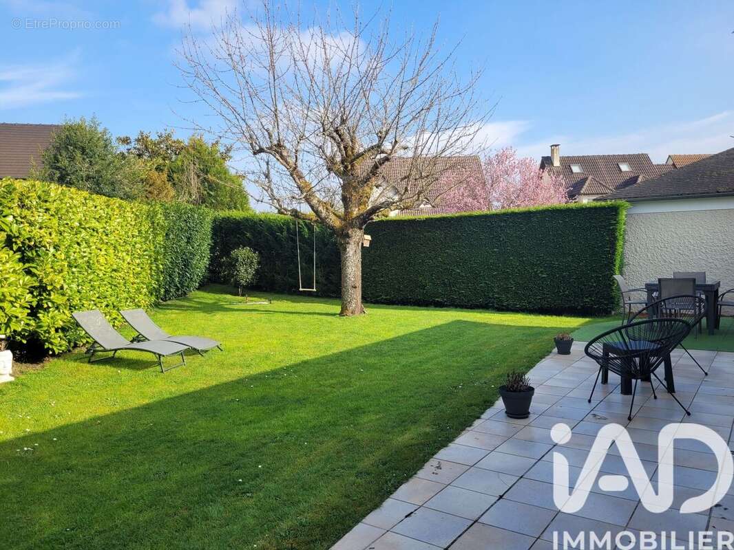 Photo 8 - Maison à CERNAY-LA-VILLE