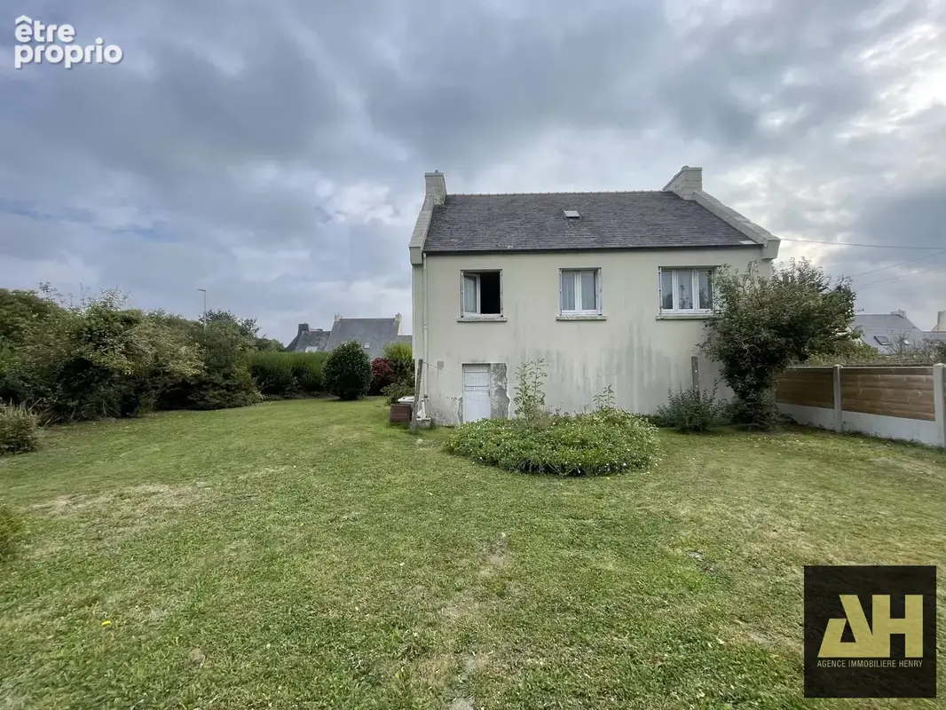 Maison - guilers prox. bourg - beau potentiel - 2 chambres - sous-sol complet - jardin clos - photo 2