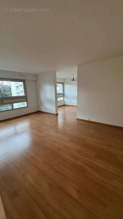 Appartement à FERNEY-VOLTAIRE