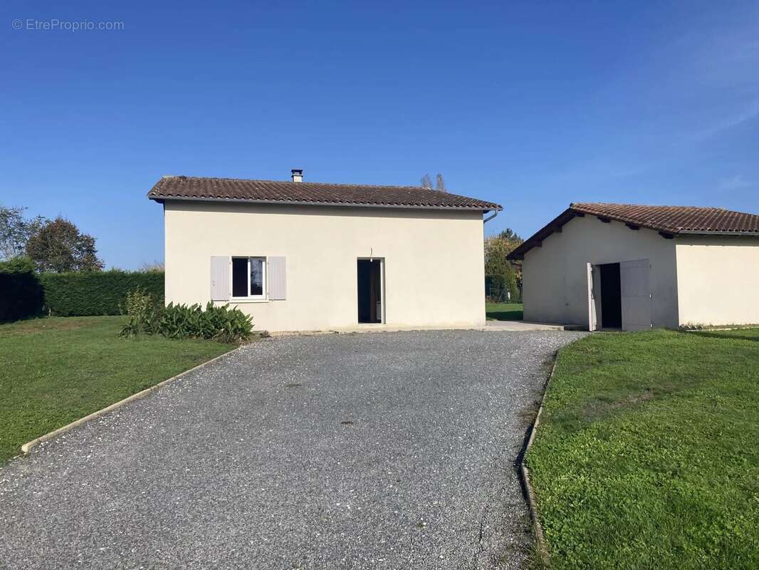 Maison contemporaine proche d'Aubeterre sur Dronne - photo 2