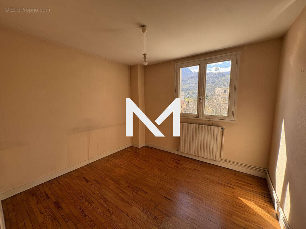 Appartement à SEYSSINET-PARISET