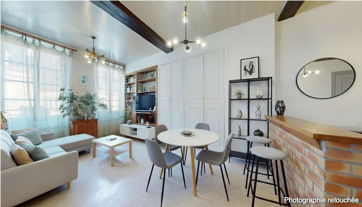 Commerce à VILLENEUVE-SUR-YONNE