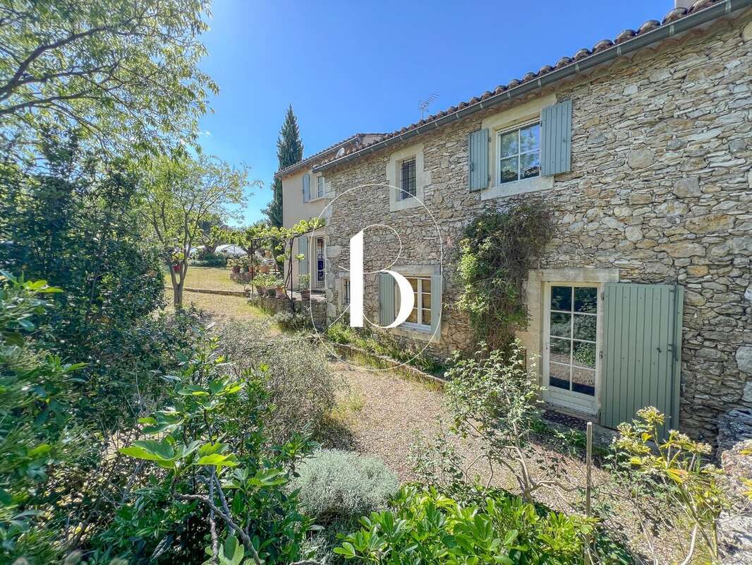 Maison à GOUDARGUES