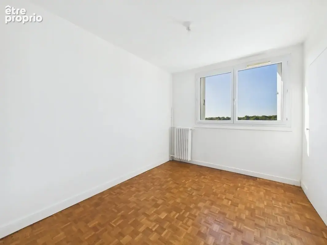  Appartement T3 de 58 m² avec cave et loggia – St-Cyr L’Ecole - photo 5