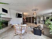 Maison à LA CHAPELLE-SAINT-MESMIN