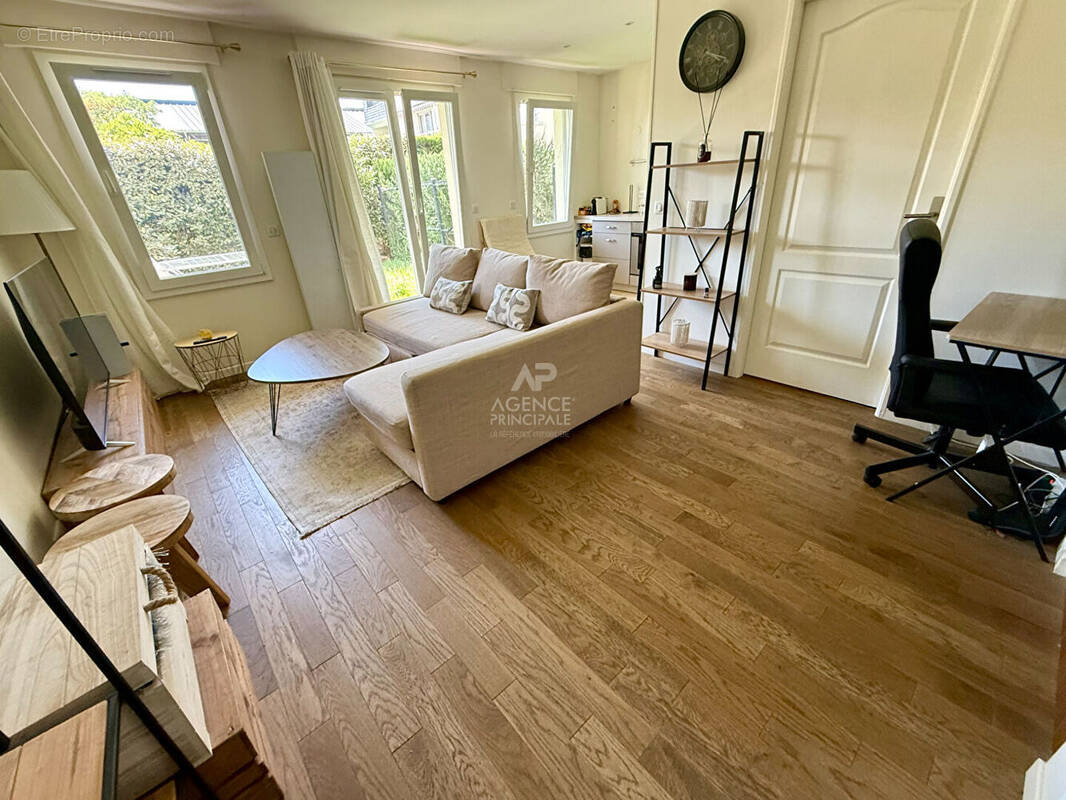 Appartement à POISSY