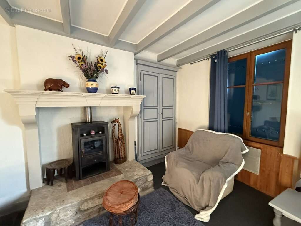 Maison à PIOUSSAY