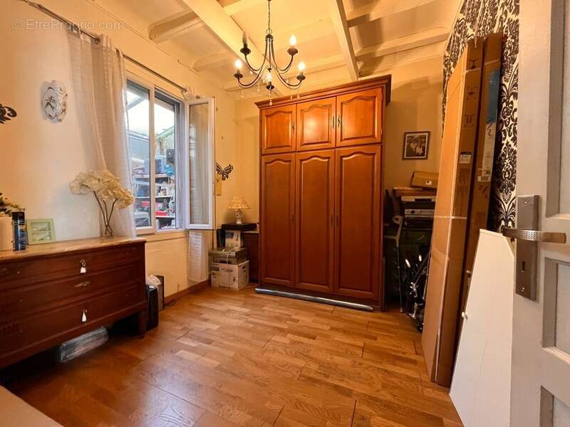 Maison à MARSEILLE-4E