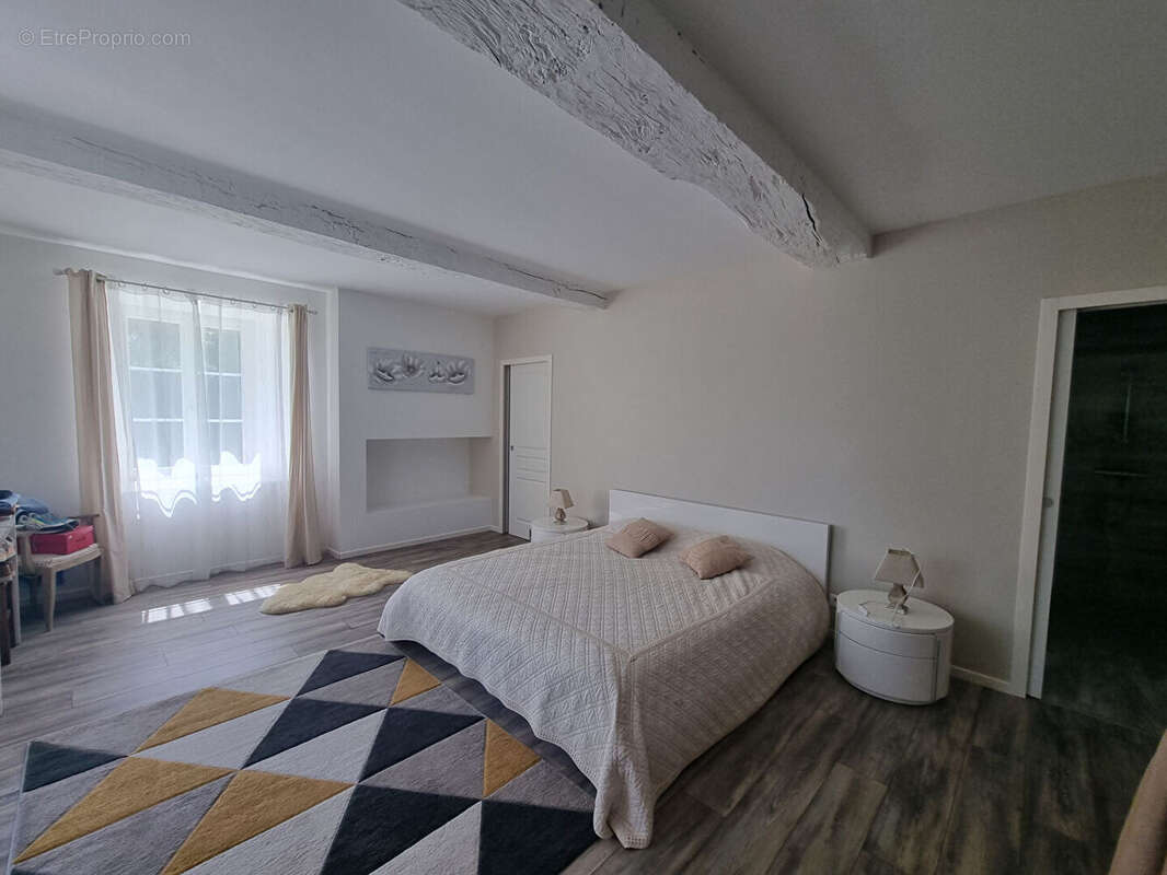 Maison à ISIGNY-LE-BUAT