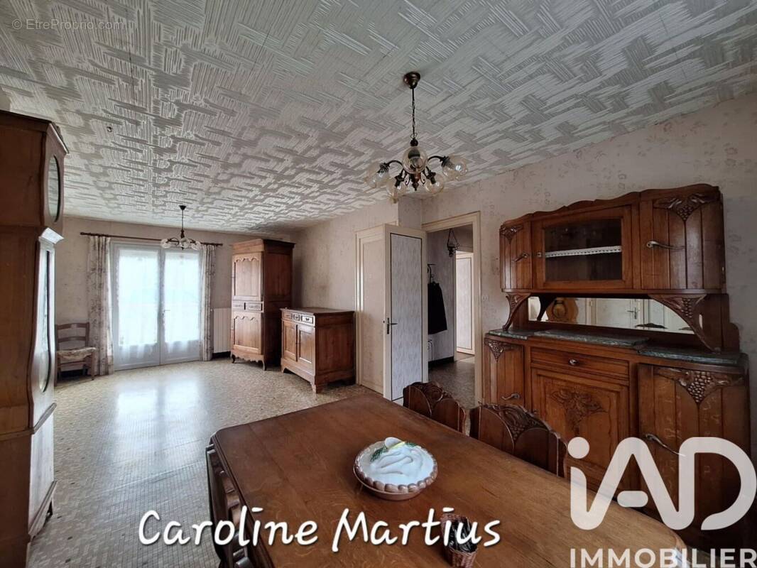 Photo 1 - Maison à ANDILLY