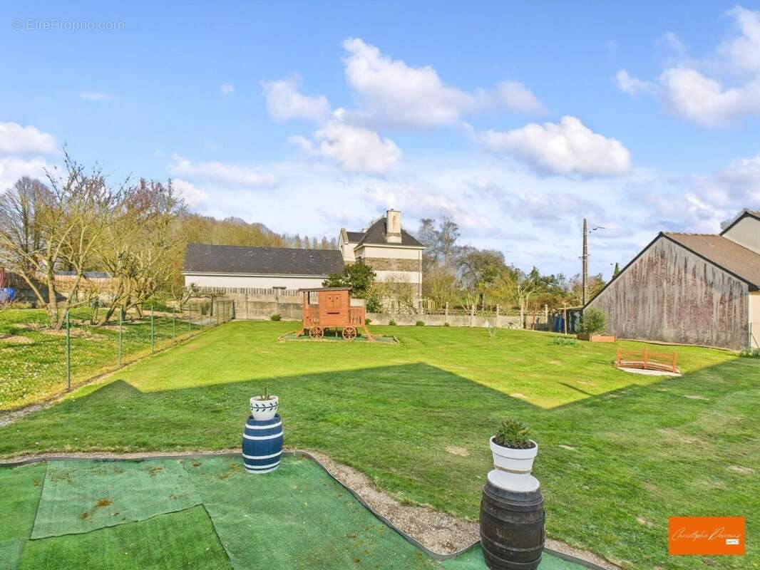 Photo 6 - Maison à LA CHAPELLE-AU-RIBOUL