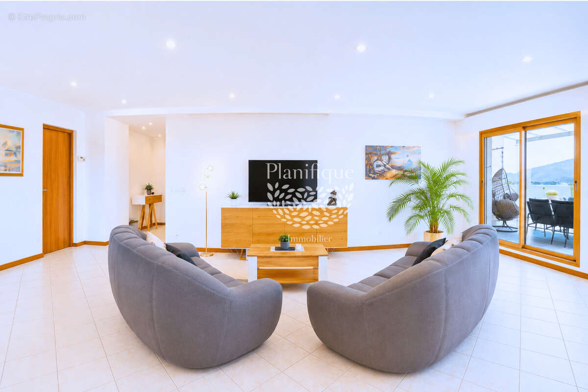 Appartement à SAINT-JULIEN-EN-GENEVOIS