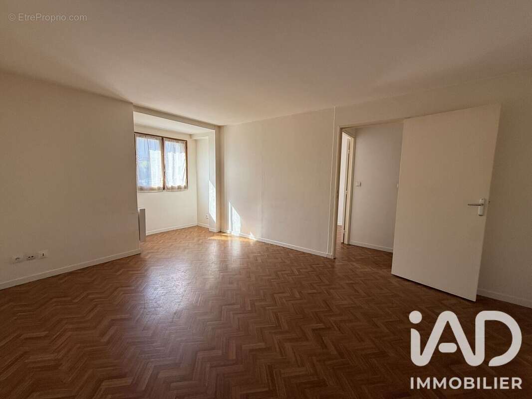 Appartement 55 m² à Montereau-Fault-Yonne  - photo 5