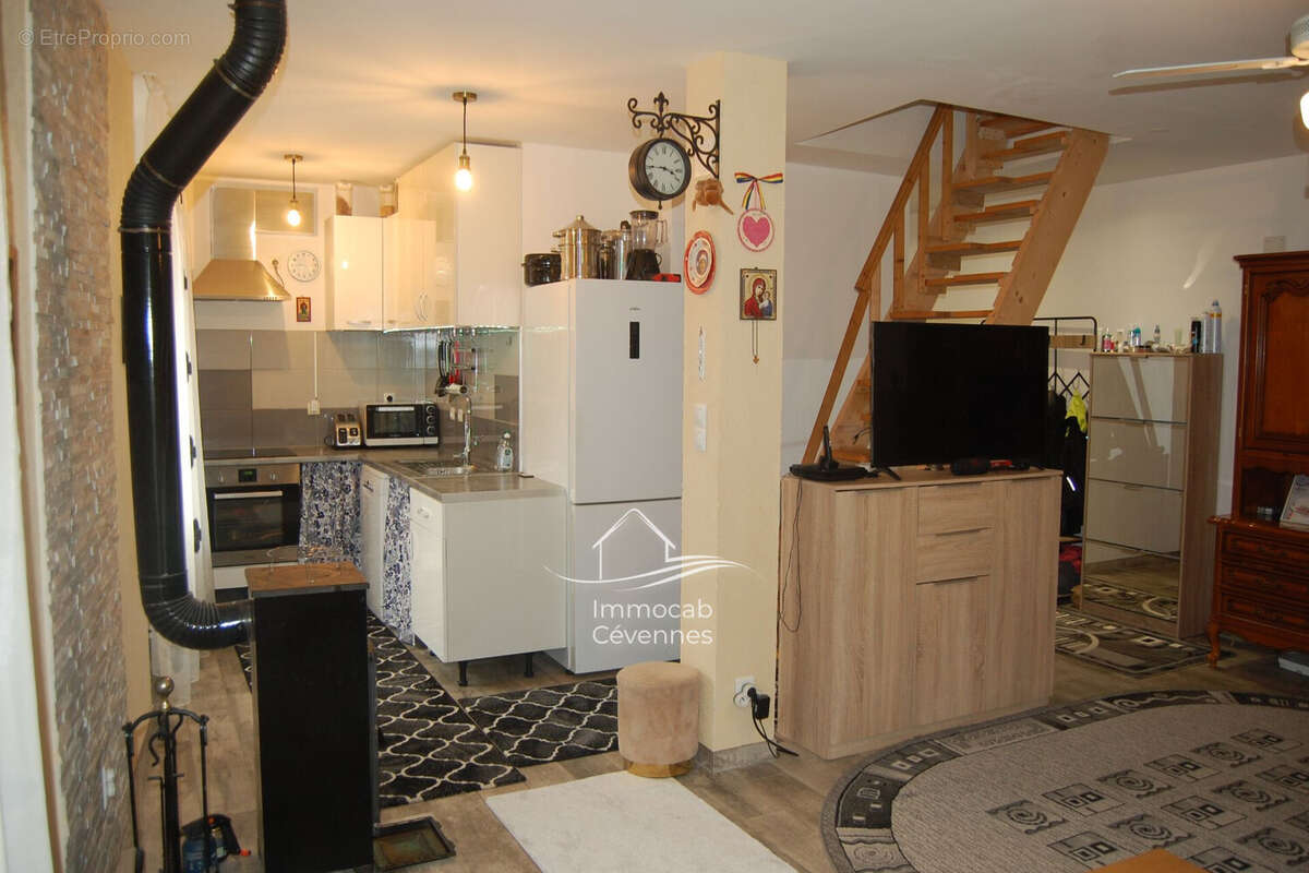 Appartement à BESSEGES