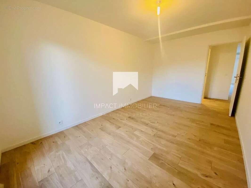 Appartement à HYERES