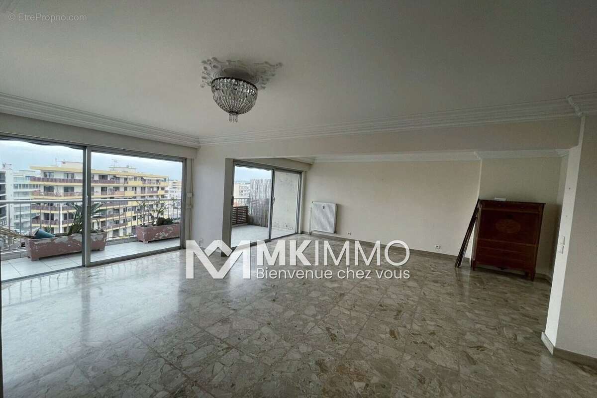 Appartement à CAGNES-SUR-MER