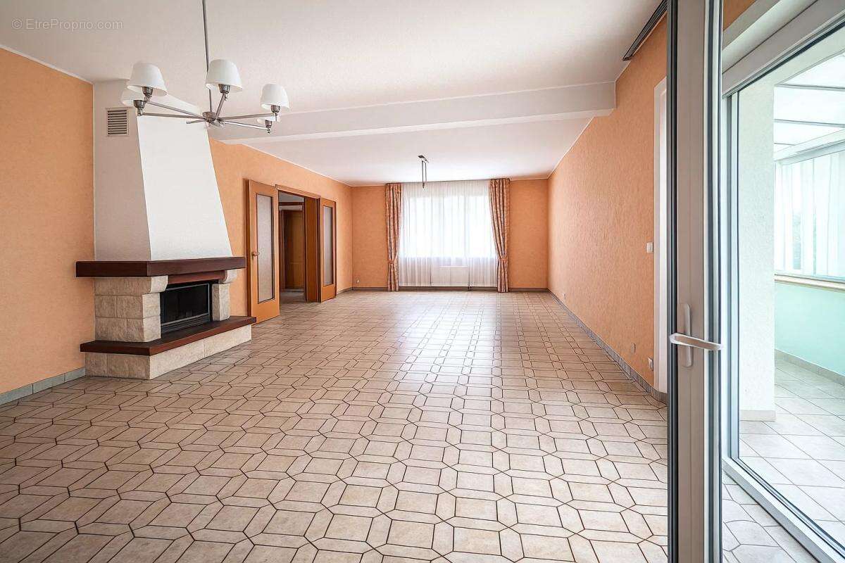 Maison à ERNOLSHEIM-BRUCHE