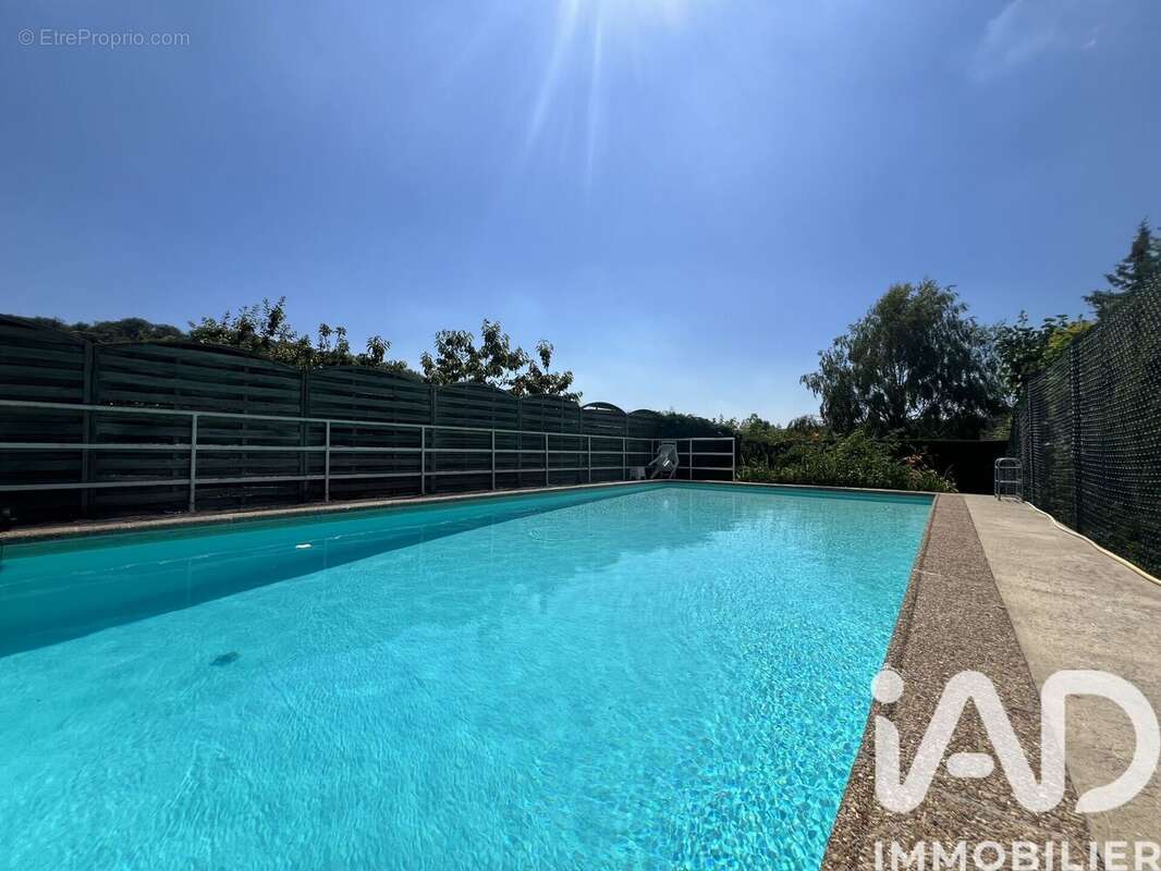 Photo 8 - Appartement à BUC