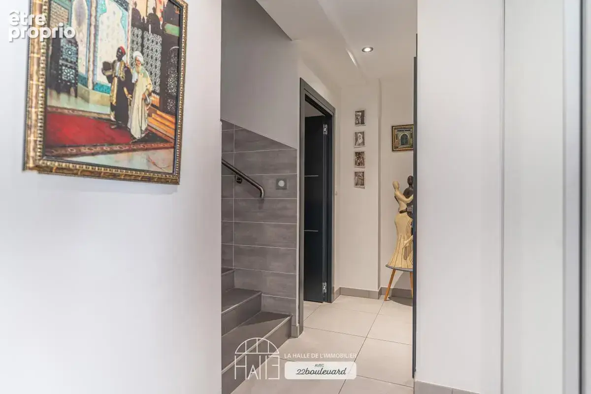 Maison 250 m² à Le Vigen  - photo 18
