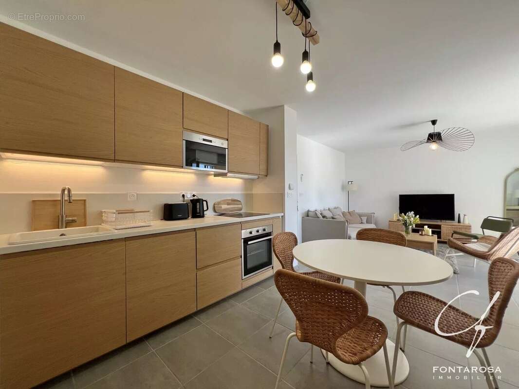 Appartement à FREJUS