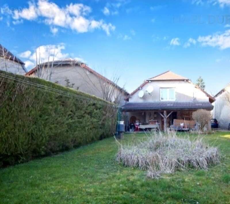 Maison à vendre 5 pièces proche de VILLERS FARLAY (39) - photo 2