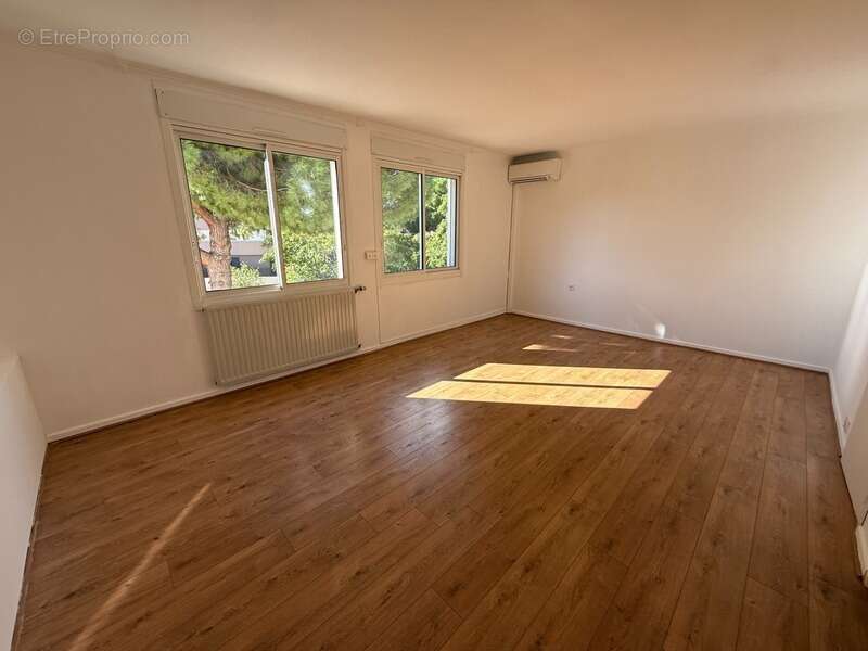 Appartement à BEZIERS