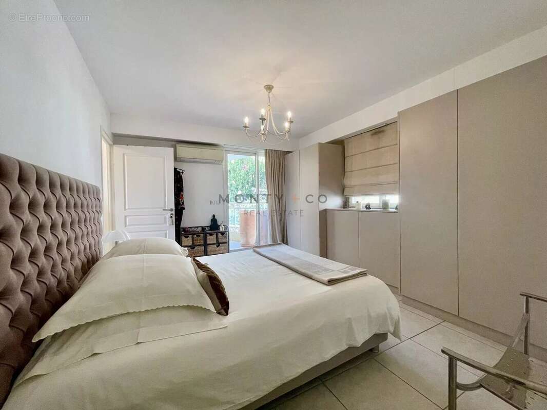 Appartement à BEAUSOLEIL