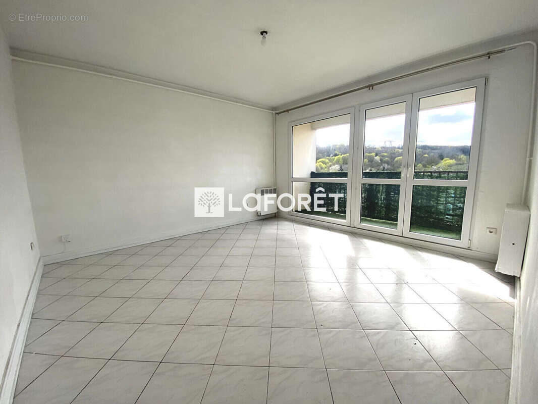 Appartement à BEAUMONT-SUR-OISE