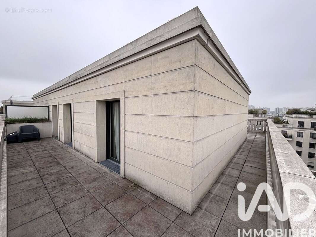 Photo 9 - Appartement à LEVALLOIS-PERRET