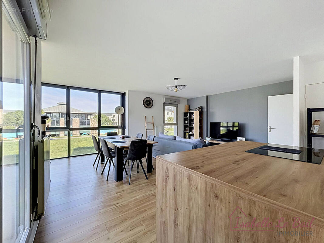 Appartement à BRUZ