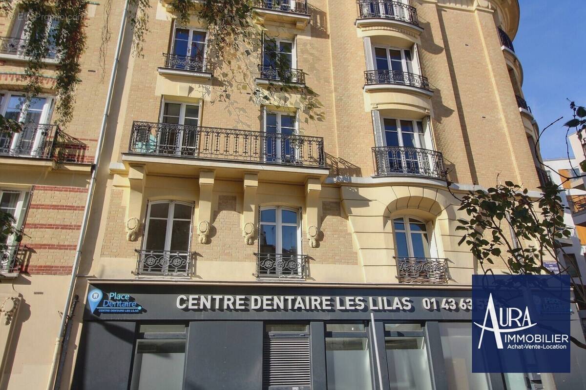 0_0012 - Appartement à LES LILAS