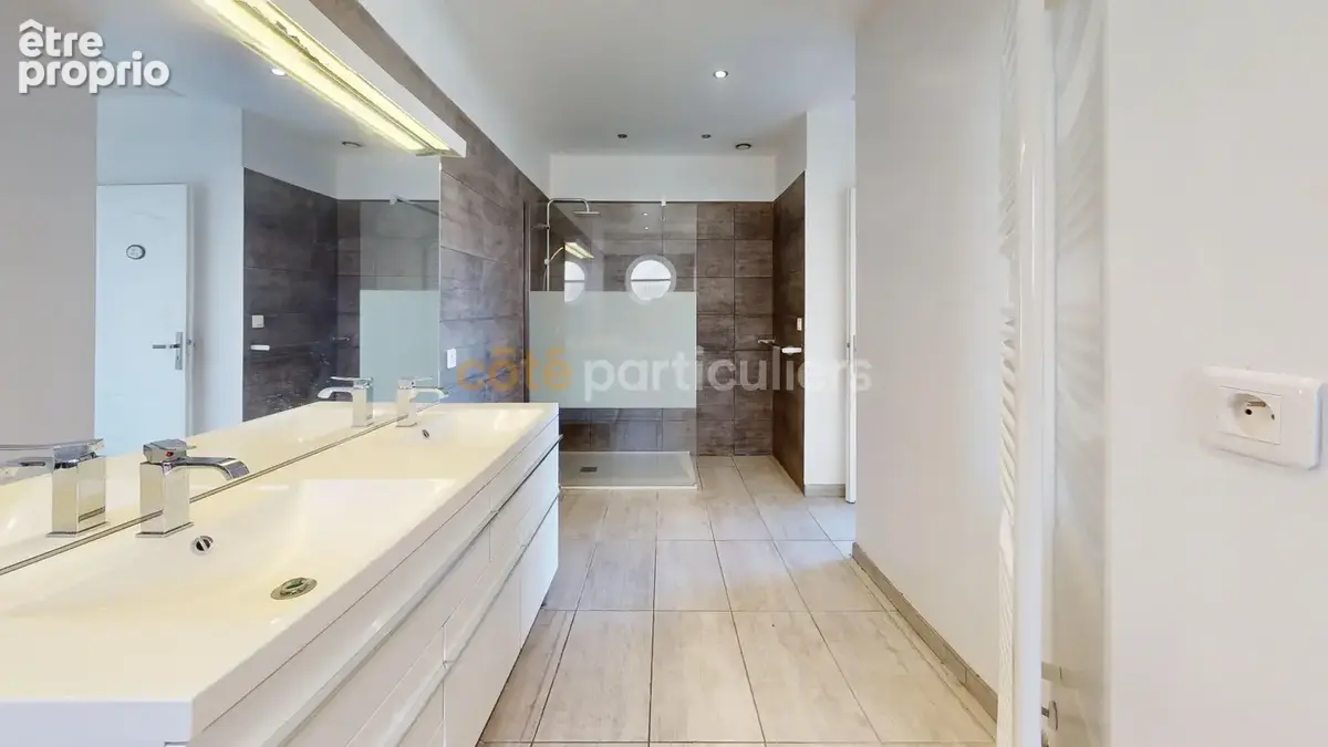 Maison Tarbes de ville - photo 13