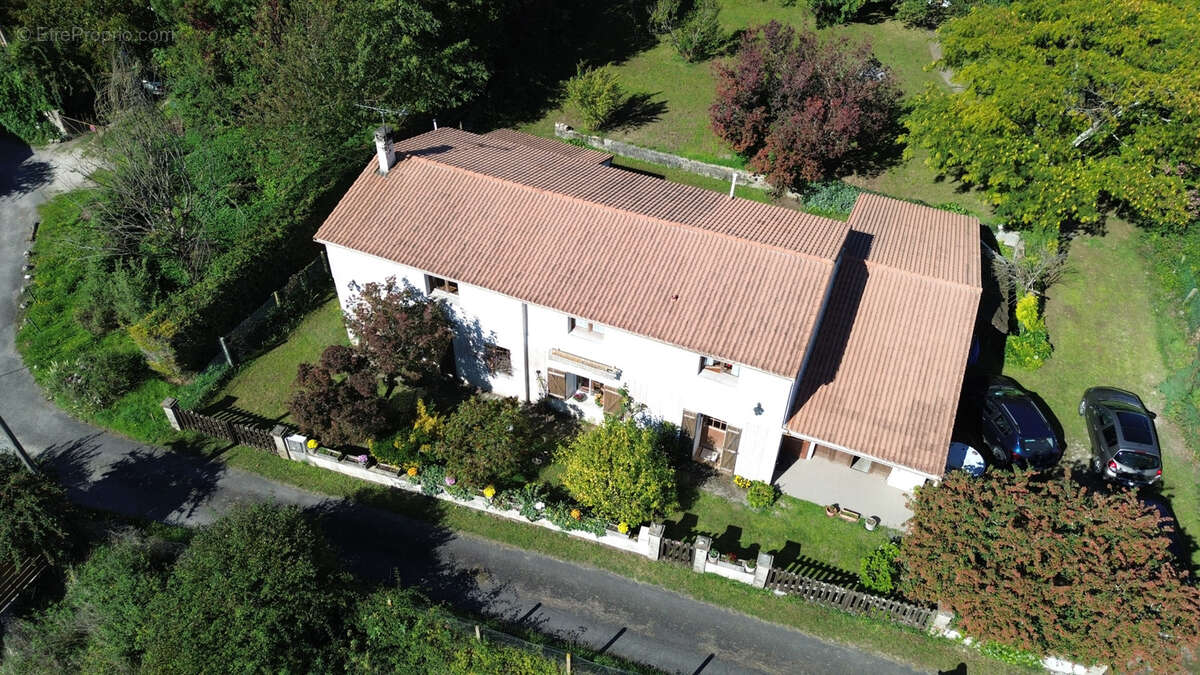 Maison à SAINT-MAIGRIN