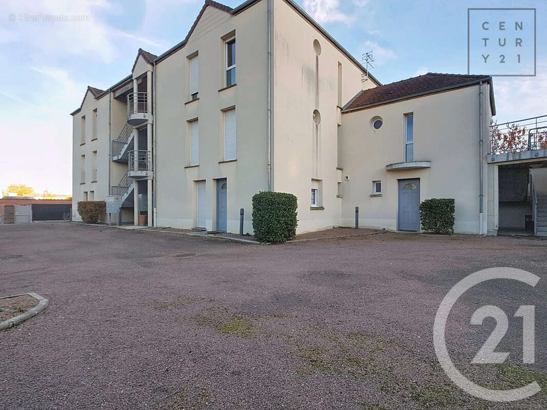 Appartement à SAINT-JULIEN-LES-VILLAS