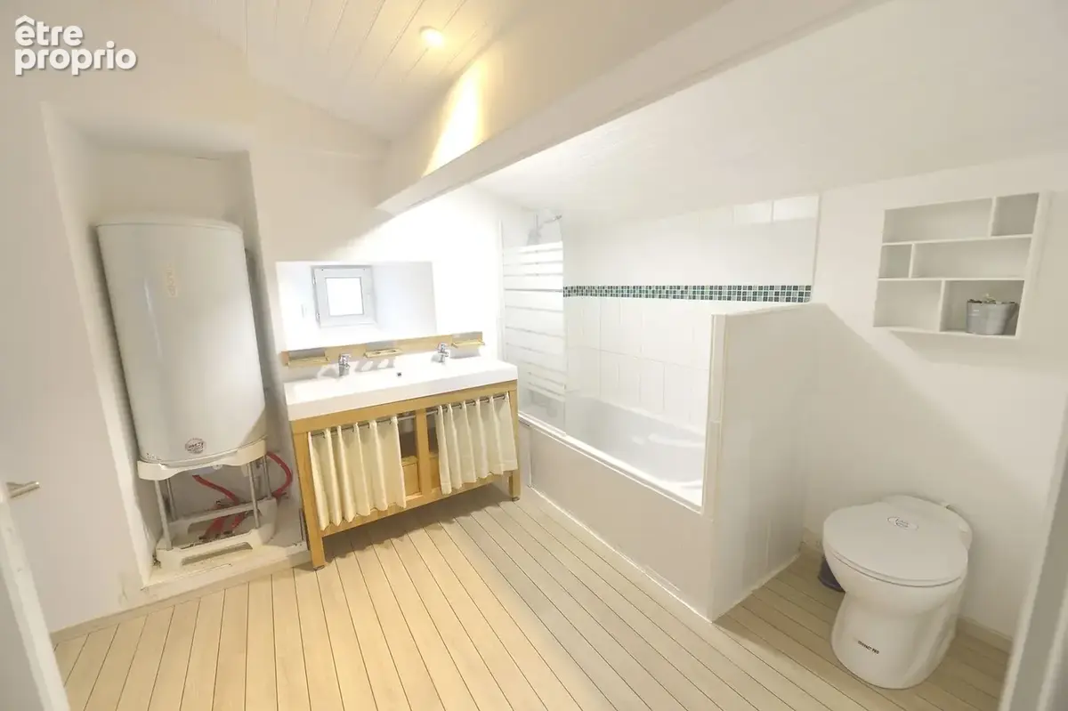 Maison 110 m² à Saint-Georges-De-Didonne  - photo 8