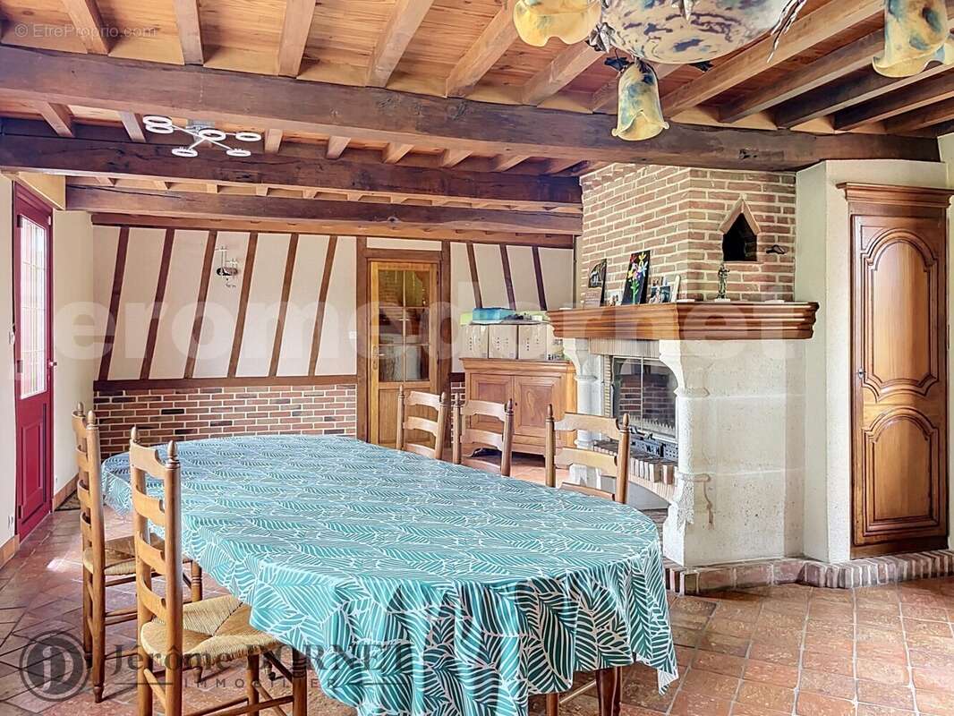 Maison 112 m² à Grandvilliers  - photo 3