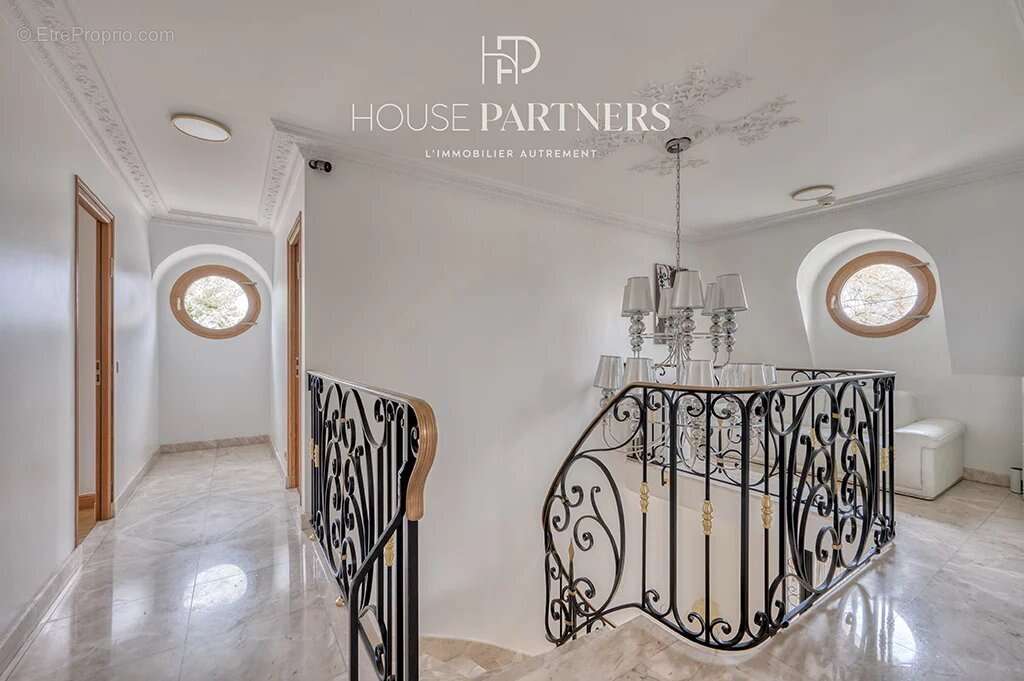 Appartement à RUEIL-MALMAISON