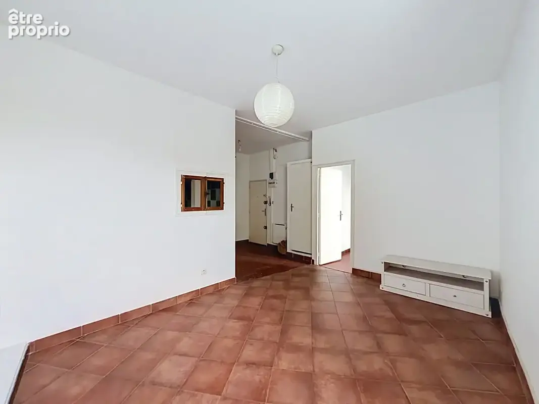 Appartement Marseille T2 Quartier SAINT VICTOR - photo 3