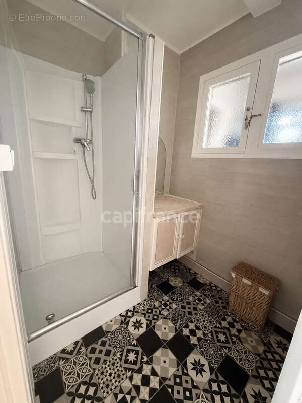 Appartement 2 chambres et cave - photo 5