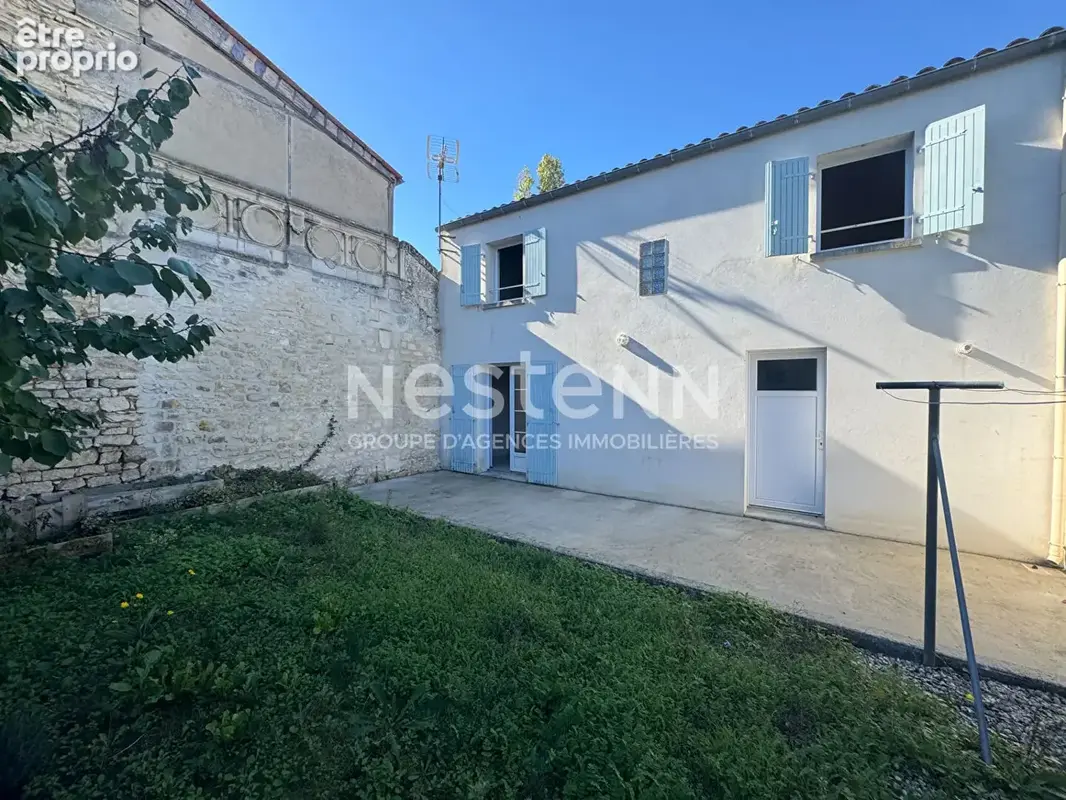 Rochefort : Quartier Anatole France Maison de 108m² 4 chambres garage et jardin - photo 11
