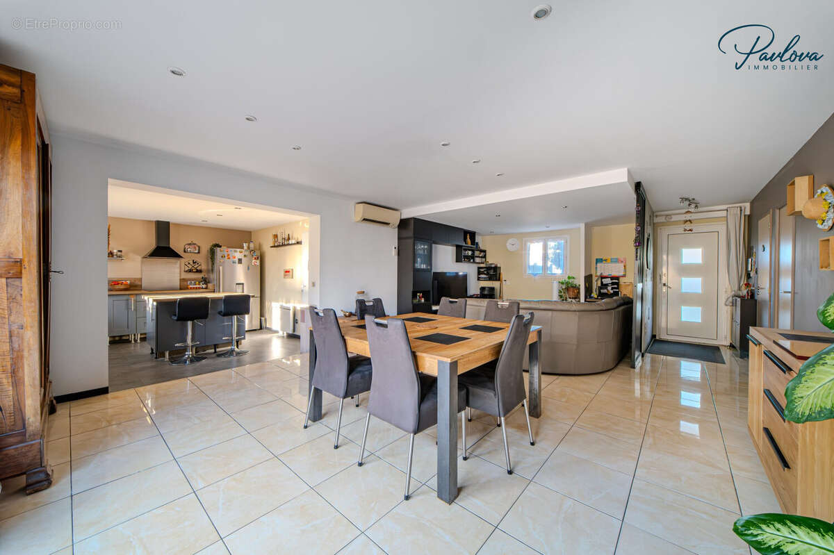 Maison à VENDARGUES