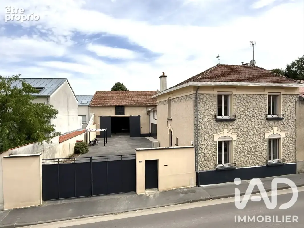 Photo 1 - Maison à BERRU